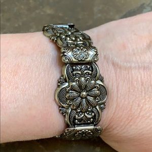 Vintage Antiqued Silver Floral Link Bracelet